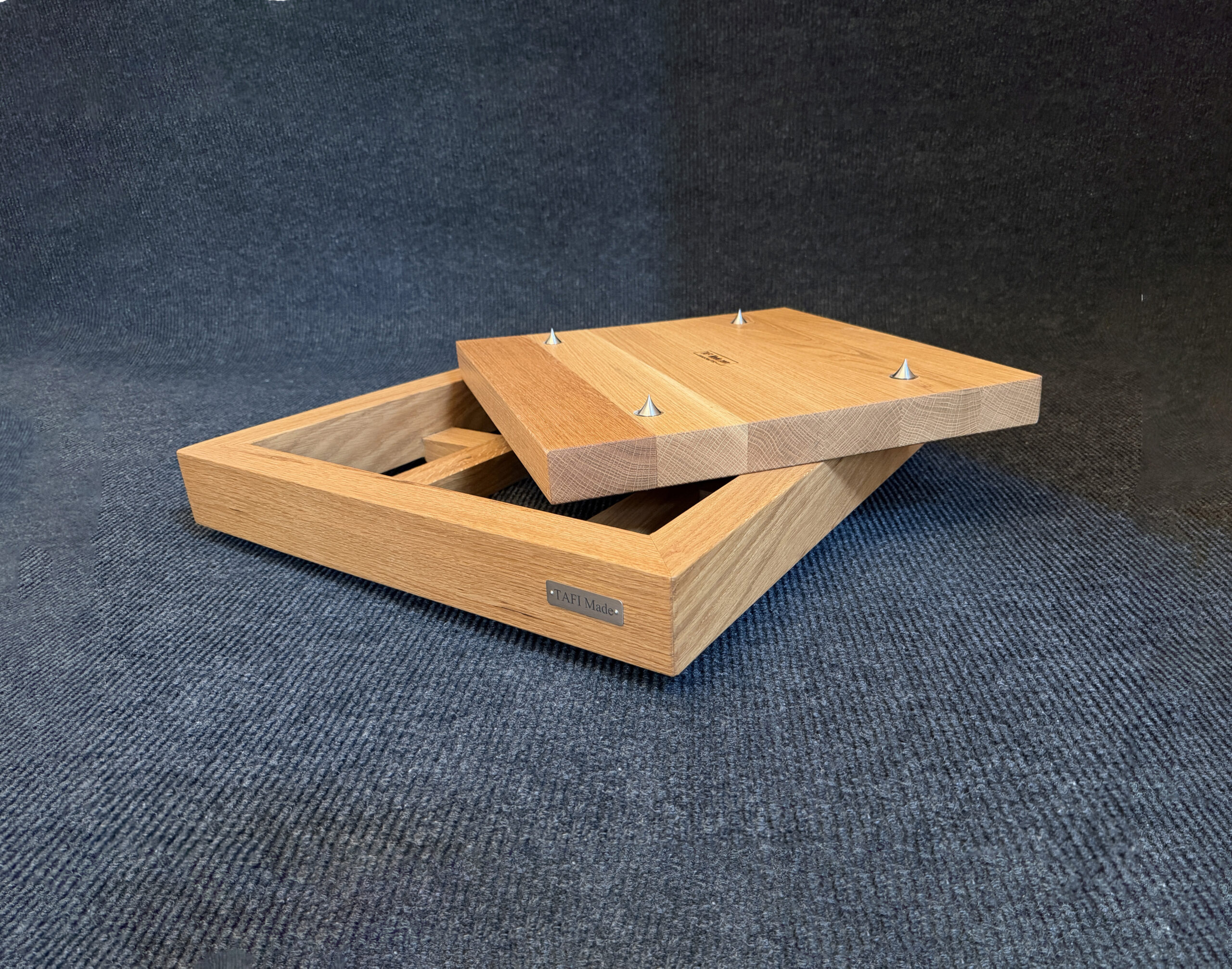 ASPEN Amp Stand, White Oak