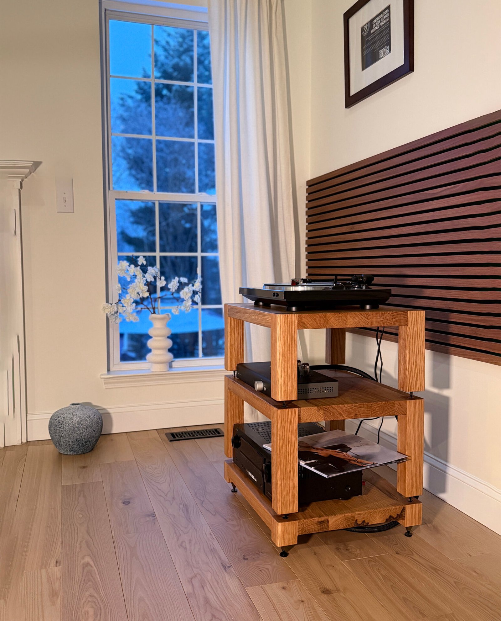 audio rack